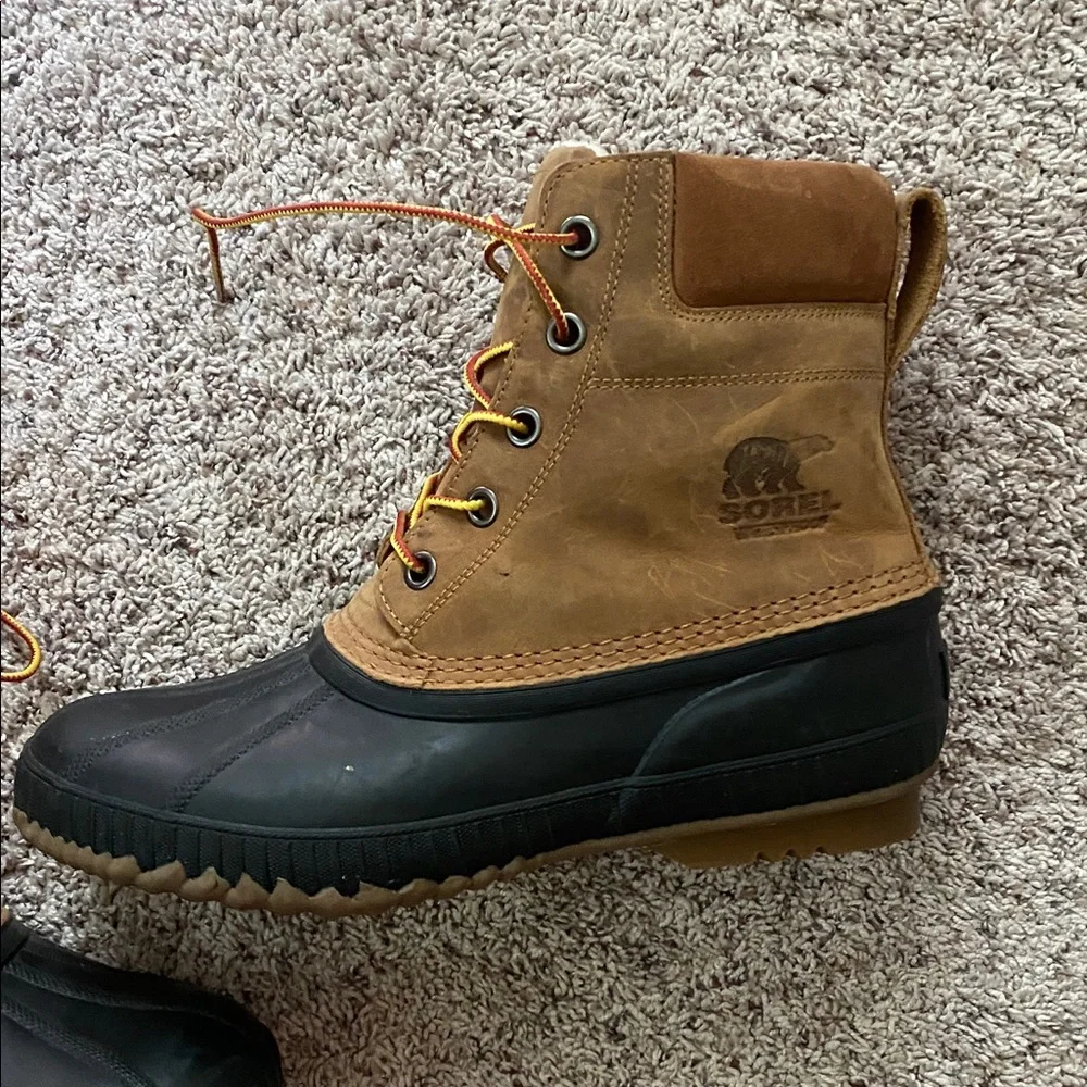 Mens Sorel Cheyenne Duck Boots size 12 - Picture 3 of 8